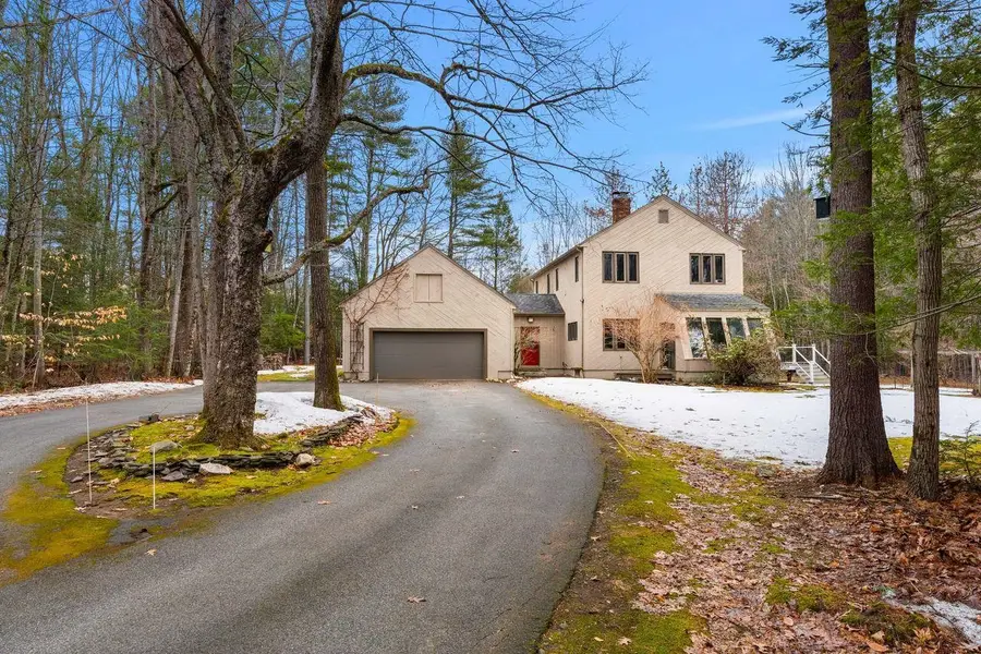 12 Dudley Road, Brentwood, NH 03833 - #2