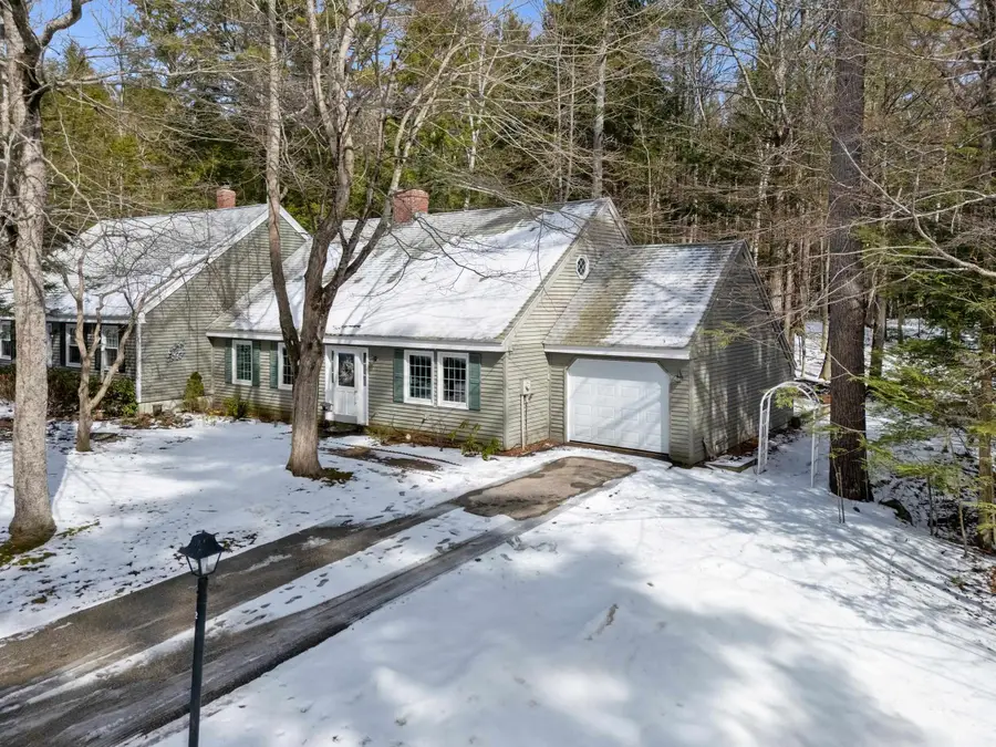 12 Laurel Circle, Wolfeboro, NH 03894 - #3