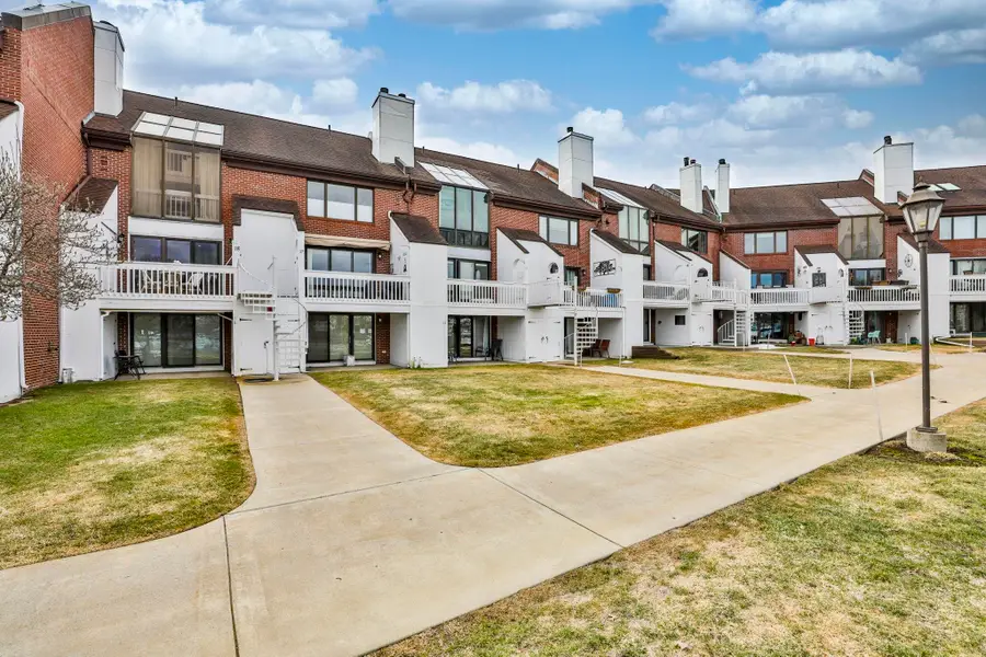 126 Merrimac Street #18, Newburyport, MA 01950 - #2