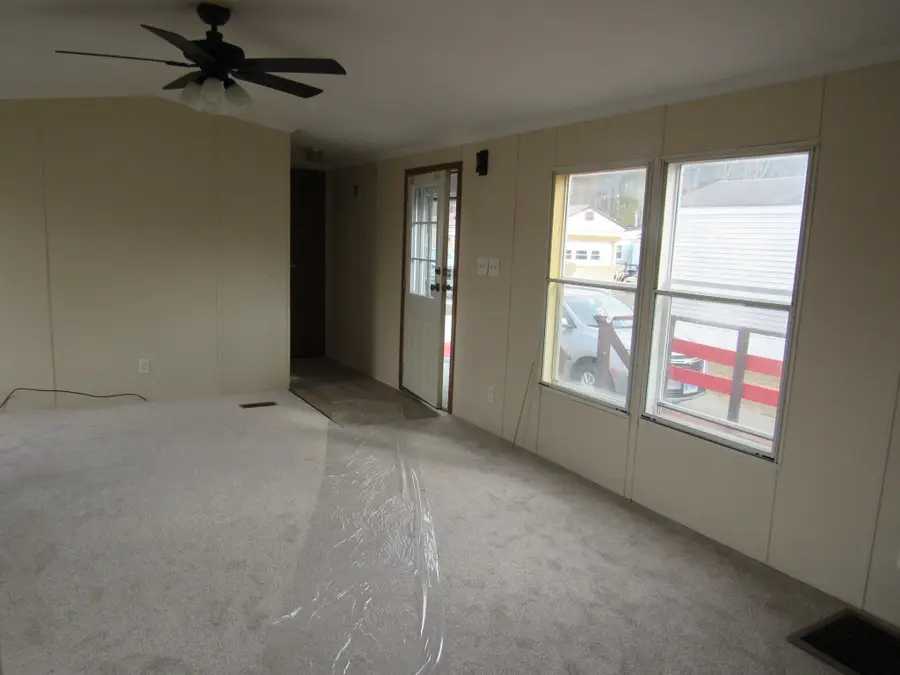 29 Lowell Road #8, Salem, NH 03079 - #2