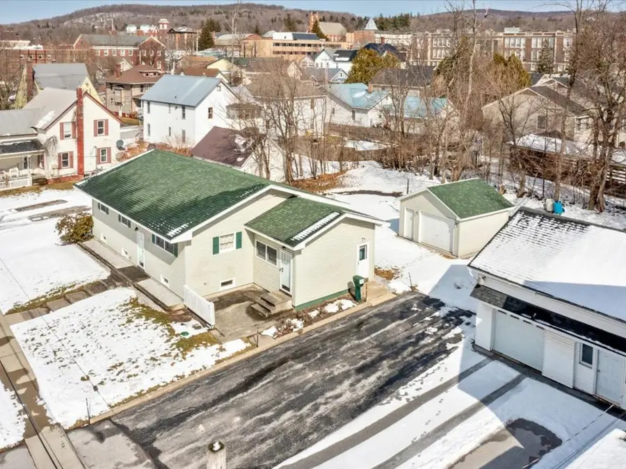 7 Sawyer Street, Saint Albans, VT 05478 - #2