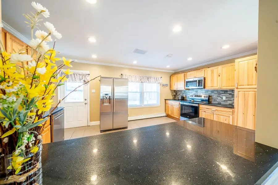 75 Hall Road, Londonderry, NH 03053 - #3