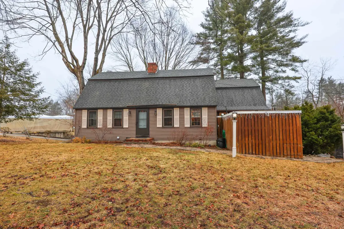 10 Martha Drive, Derry, NH 03038 - #1