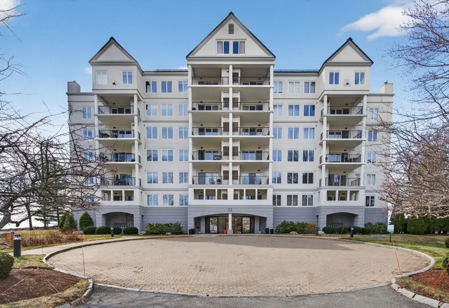 12 Mountain Laurels Drive #204, Nashua, NH 03062 - #2