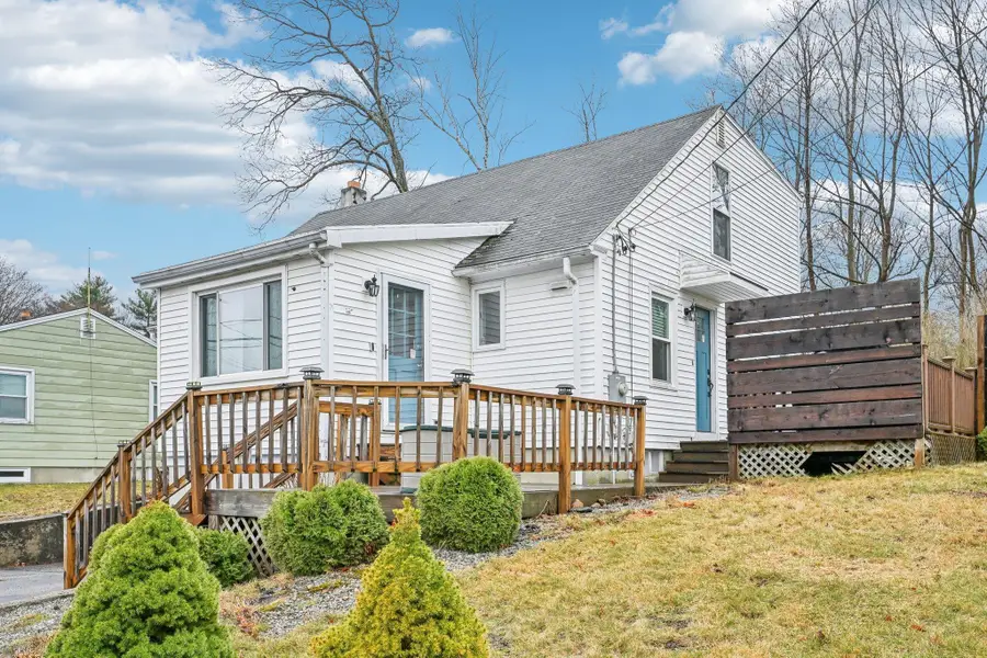 336 Rockland Avenue, Manchester, NH 03102 - #3