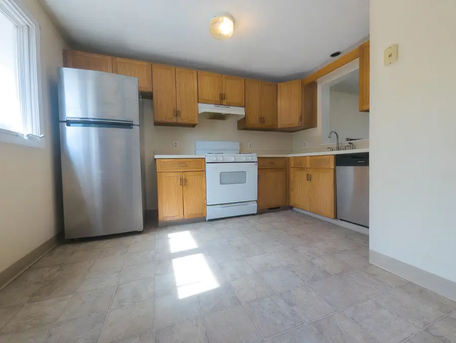 56 Merrimack Drive, Merrimack, NH 03054 - #3