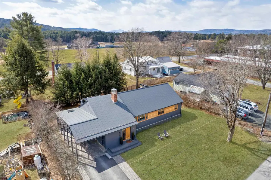 3 Woodmore Drive, Hanover, NH 03755 - #3