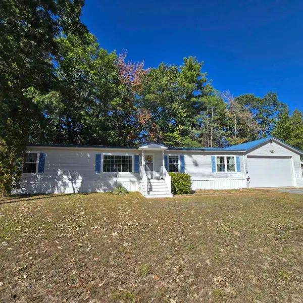 102 Osprey Road, Alton, NH 03809