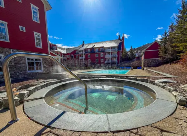 102 Forest Drive #407 (Lockout 405) Interval IV, Warren, VT 05674