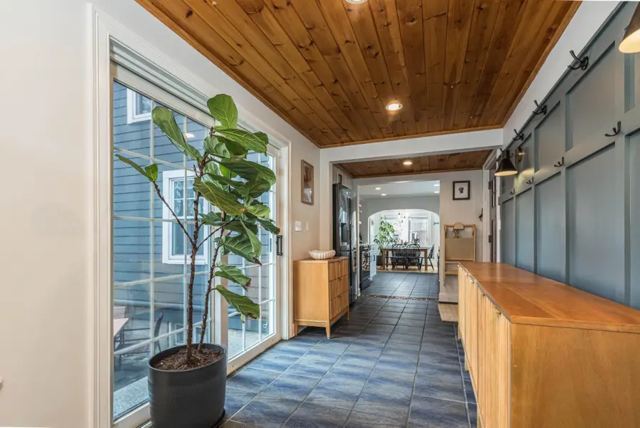 114 Fairview Avenue, Portsmouth, NH 03801 - #2