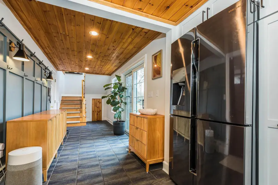 114 Fairview Avenue, Portsmouth, NH 03801 - #3