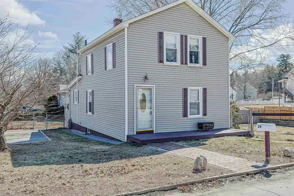 29 Hamburg Street, Manchester, NH 03102