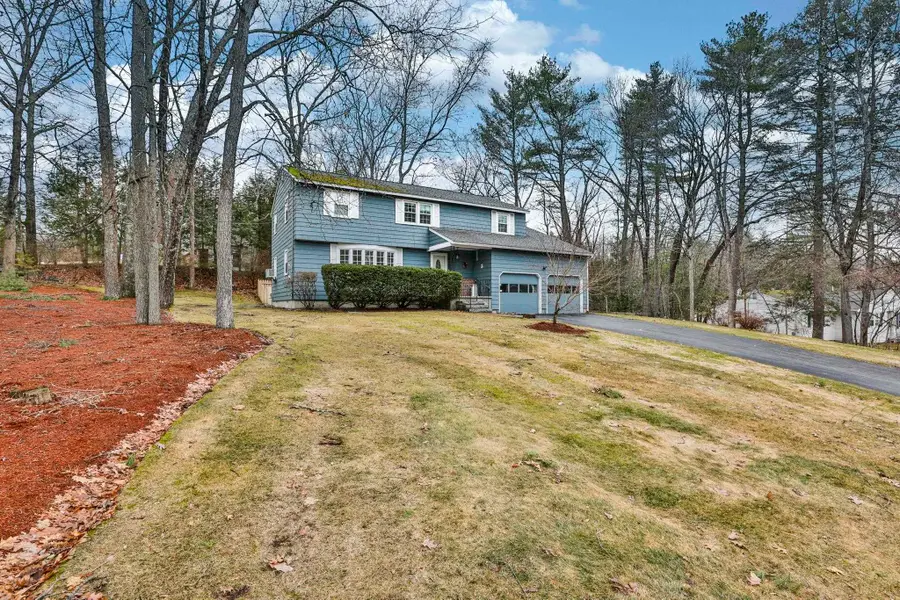 77 Dunbarton Drive, Nashua, NH 03063 - #3