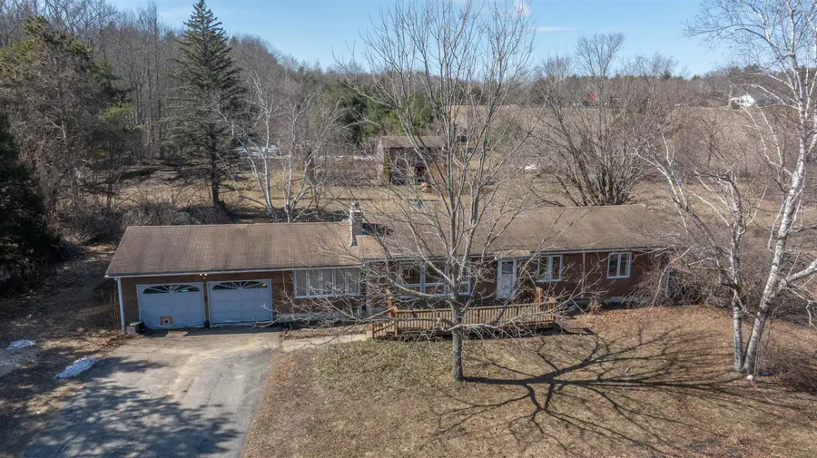 581 S Barnstead Road, Barnstead, NH 03225 - #2