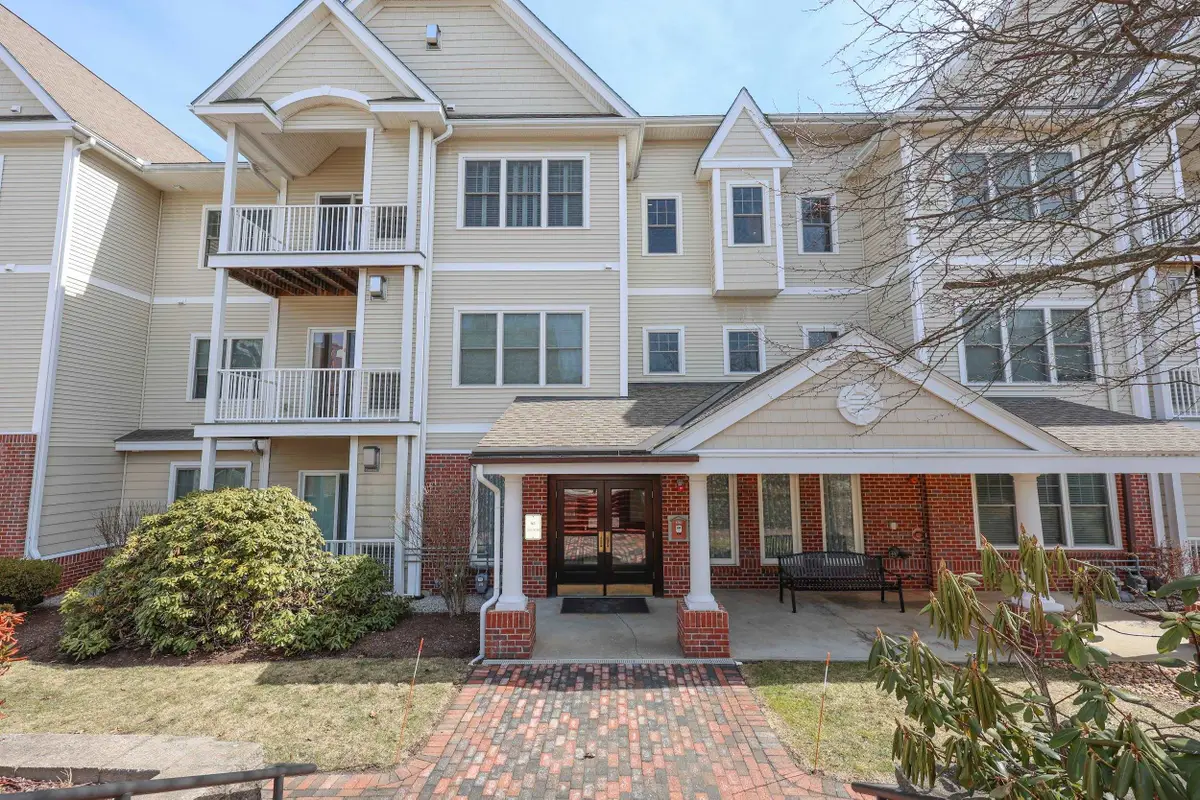 160 Daniel Webster Highway #201, Nashua, NH 03060 - #1