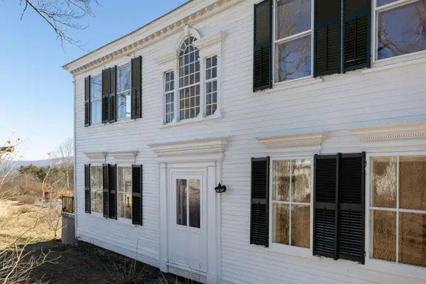 85 Academy Road, Thetford, VT 05074