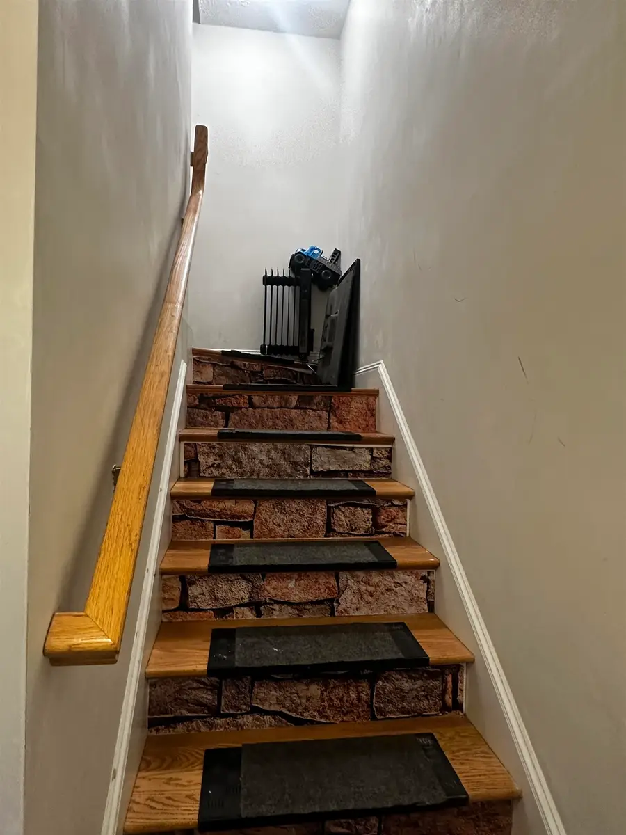 604 Silver Street, Manchester, NH 03103 - #3