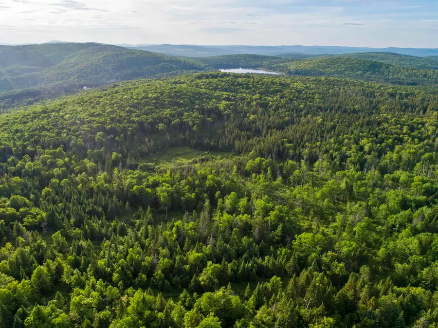 8 Diamond Pond Road #B, Stewartstown, NH 03576 - #2