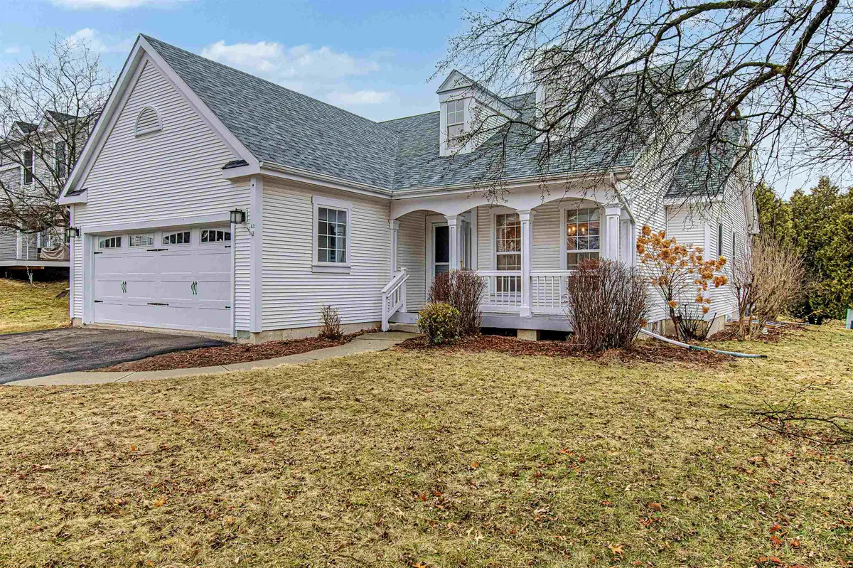 43 Iris Lane, South Burlington, VT 05403 - #1
