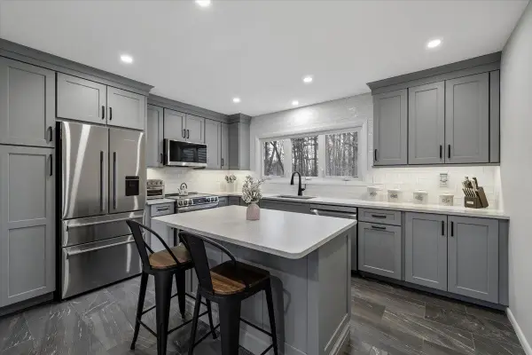 26 Bert Street, Hooksett, NH 03106