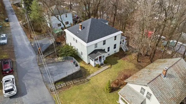 111-113 Booth Terrace, Bennington, VT 05201