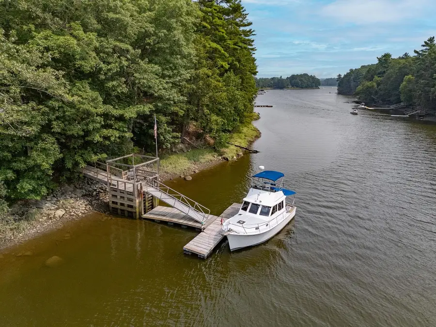 26 Smith Garrison Road, Newmarket, NH 03857 - #3