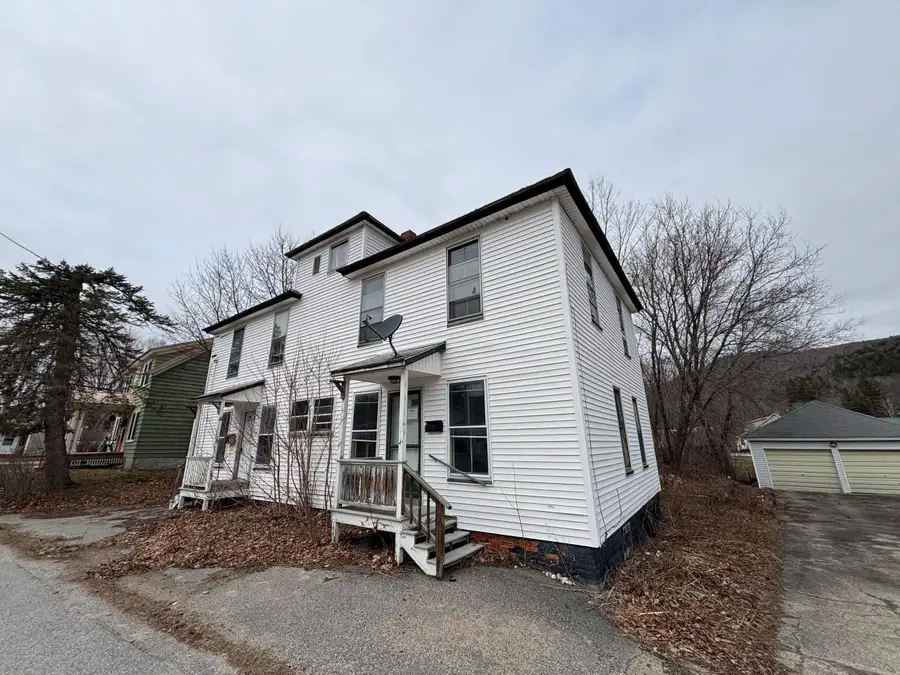 3-5 McFarland Street, Gorham, NH 03581-0000 - #3