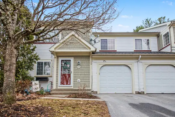 22 Steeplebush Road, Essex, VT 05452