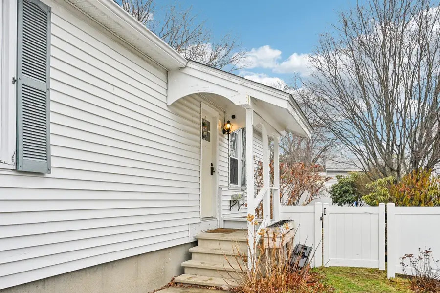 170 S Hall Street, Manchester, NH 03103 - #3