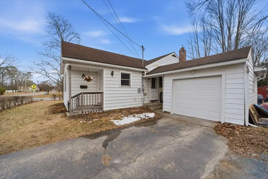 90 West Street, Essex Junction, VT 05452 - #2