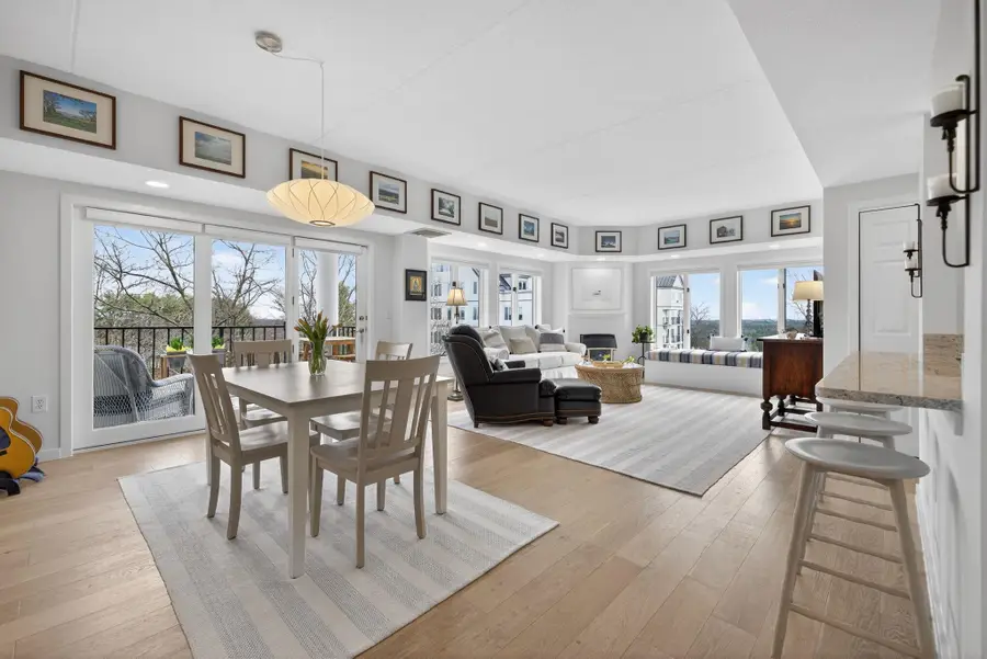 12 Mountain Laurels Drive #402, Nashua, NH 03062 - #2