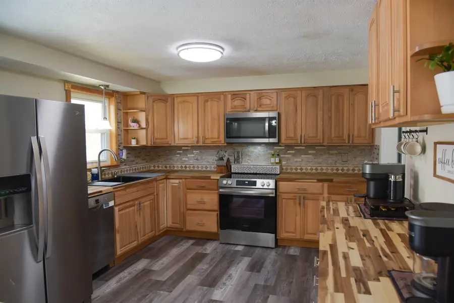 169 Tina Drive, Pembroke, NH 03275 - #3