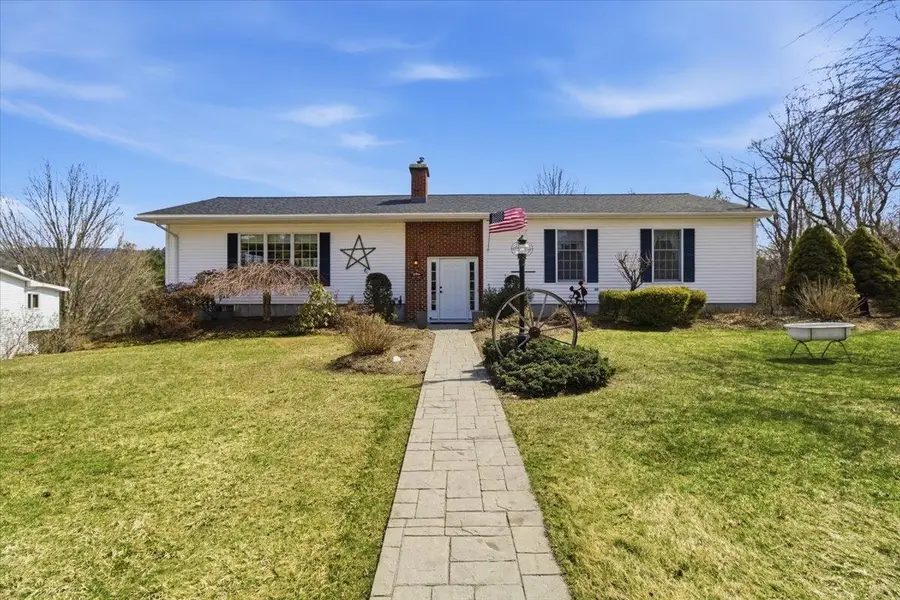 4 Stonehedge Drive, Bennington, VT 05201 - #2