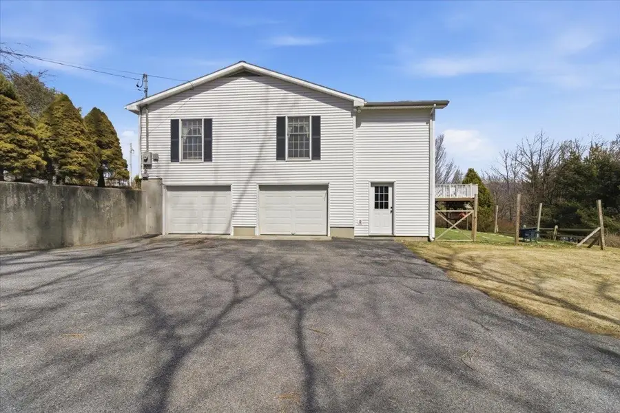 4 Stonehedge Drive, Bennington, VT 05201 - #3