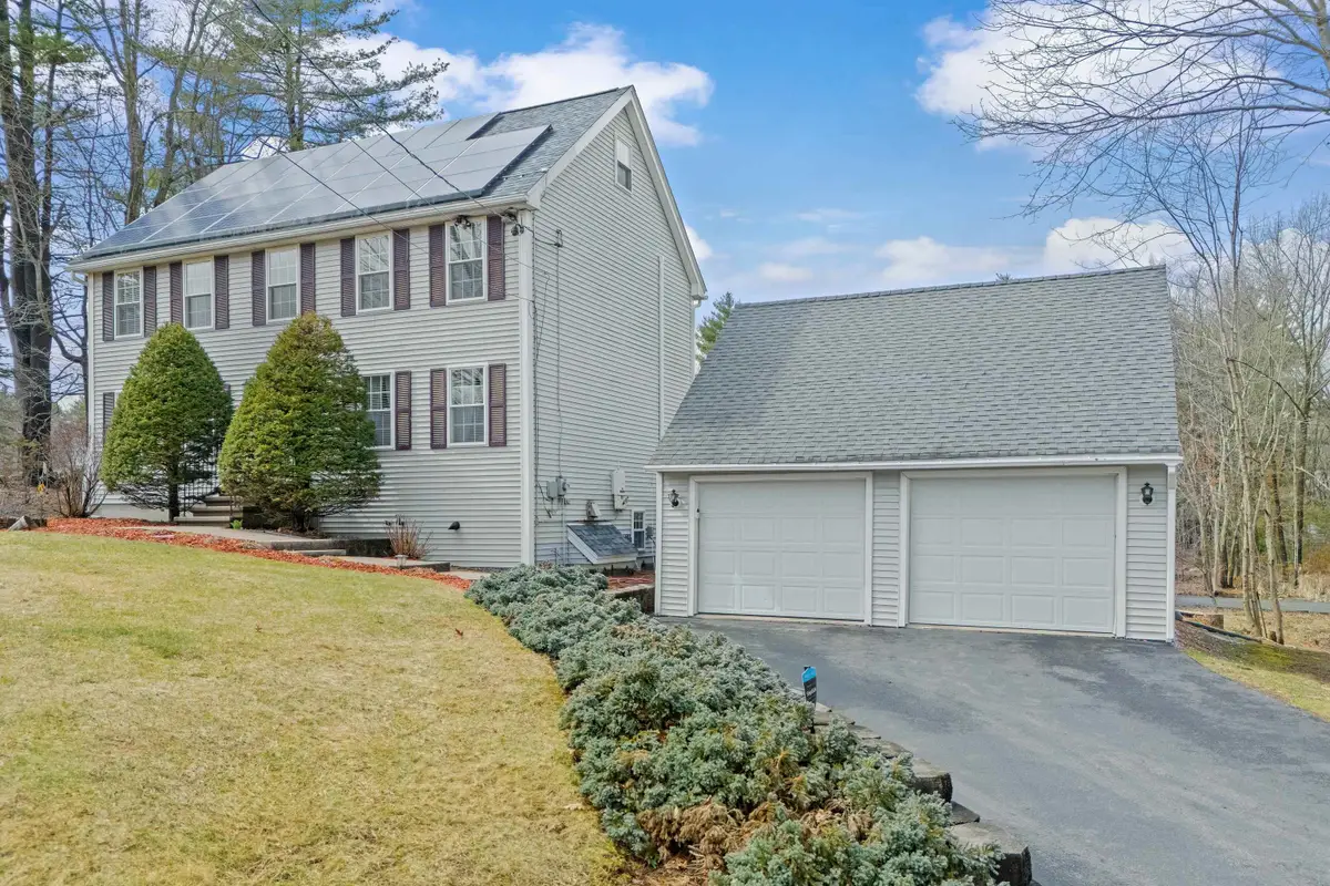 3 Kendall Pond Road, Derry, NH 03038 - #1