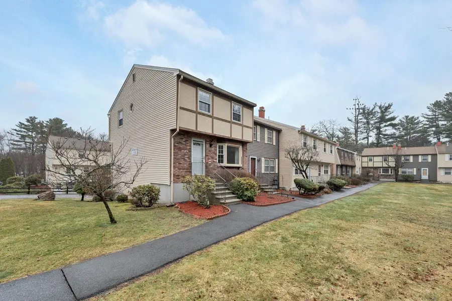 1 Stonegate Lane, Derry, NH 03038 - #2