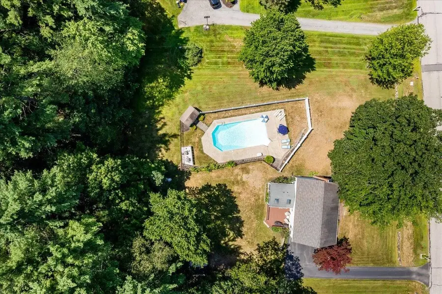 29 Rolling Ridge Road, Londonderry, NH 03053 - #2