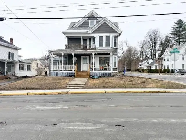 102 Washington Street, Barre, VT 05641 - #1