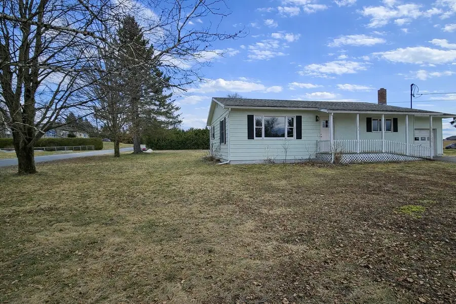 747 Elm Street, Derby, VT 05830 - #2