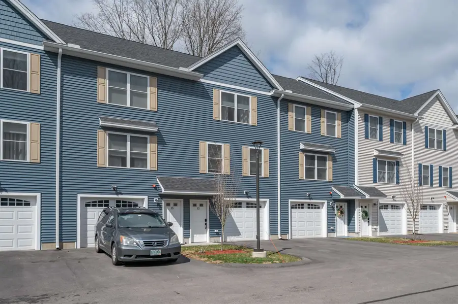 13 Sapphire Lane, Nashua, NH 03064 - #2