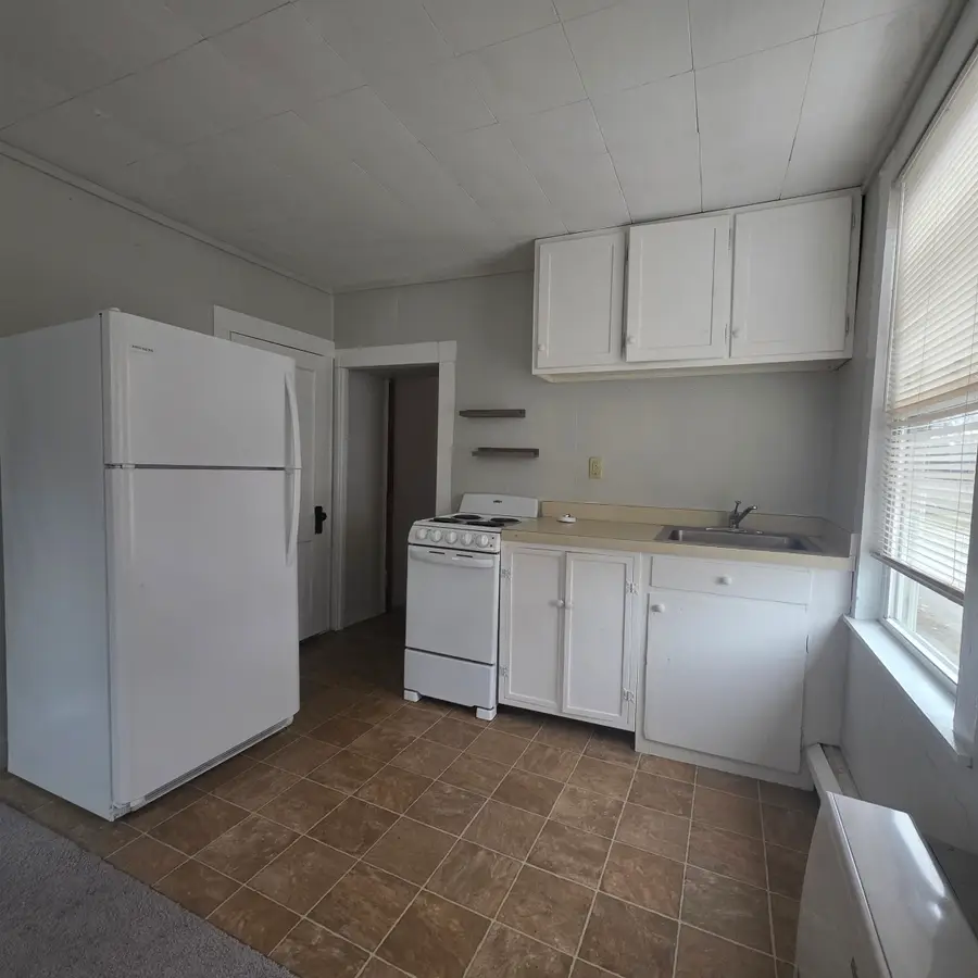 200 Main Street, Claremont, NH 03743 - #3