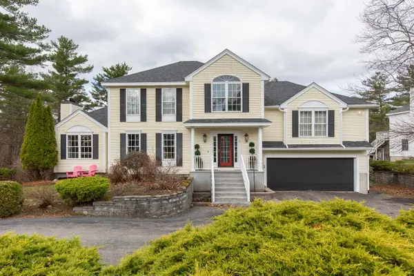 36 Hawk Drive, Salem, NH 03079