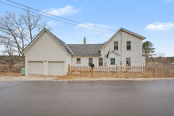 88 Cash Street, Croydon, NH 03773