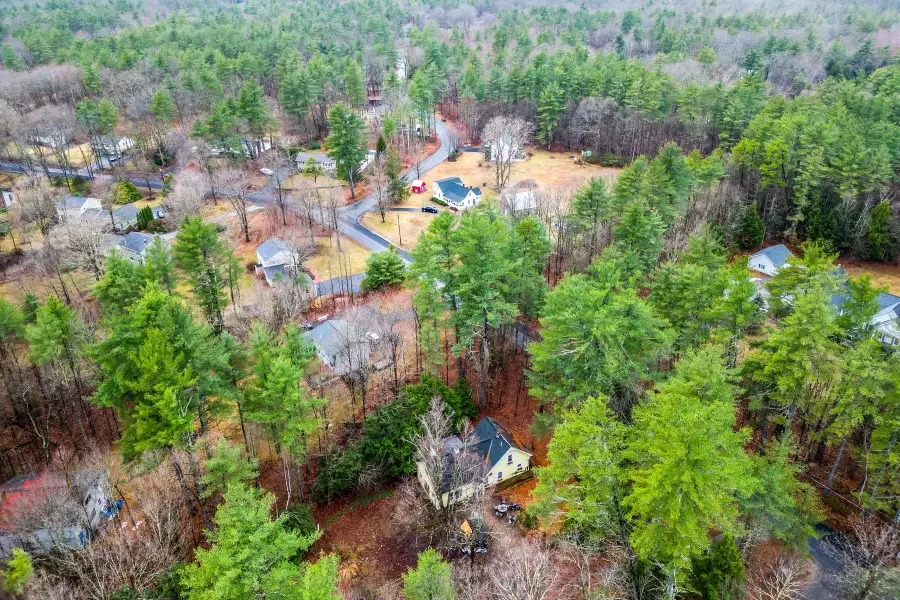 8 Wilson Hill Road, Merrimack, NH 03054 - #3