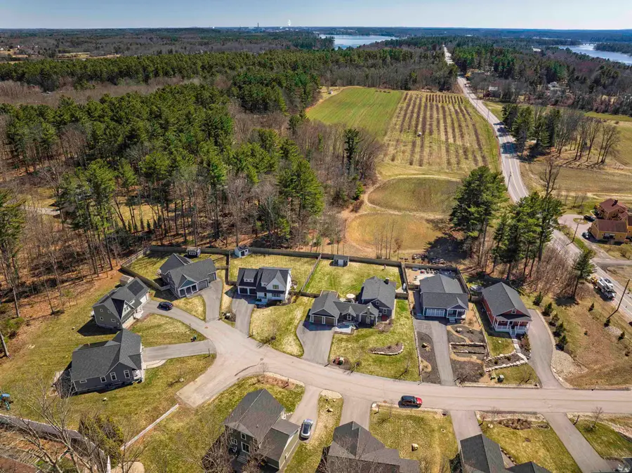 17 Beaumont Drive, Dover, NH 03820 - #2