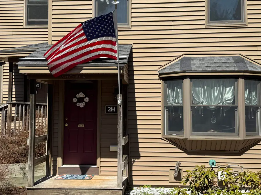 2 Bass Street #H, Newmarket, NH 03857 - #2