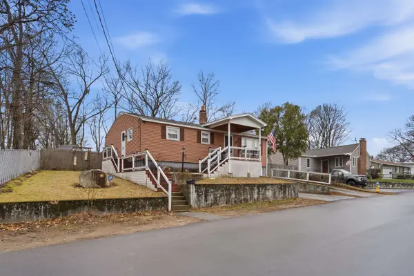 10 Saint Josephs Drive, Nashua, NH 03060