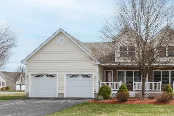 2A Taunton Lane, Hudson, NH 03051