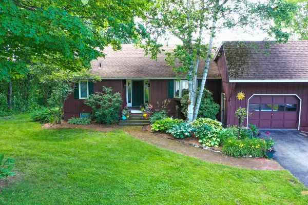 103 Silver Circle, Barre Town, VT 05641