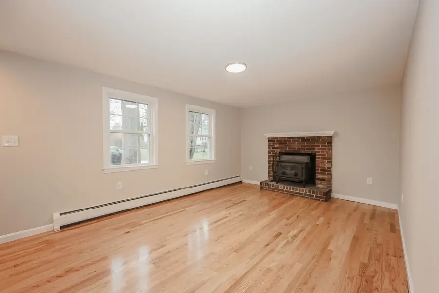 29 Nightingale Road, Nashua, NH 03062 - #2